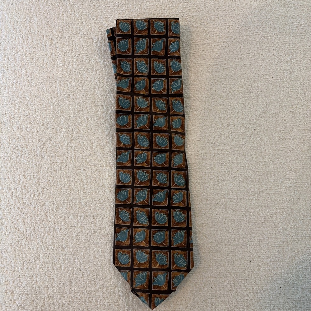 Vintage Hugo Boss Men's 100% Silk Floral Neck Tie Made in Italy Retro Luxury